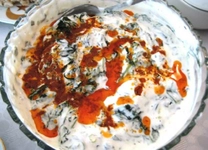 Yoğurtlu Ispanak Kavurması Tarifi ve Malzemeleri