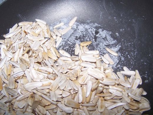 Çekirdek Kavurma Tarifi ve Malzemeleri